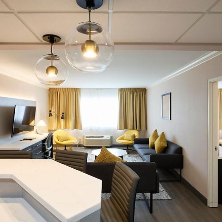 Gateway Hotel And Conference Center Ames Dış mekan fotoğraf