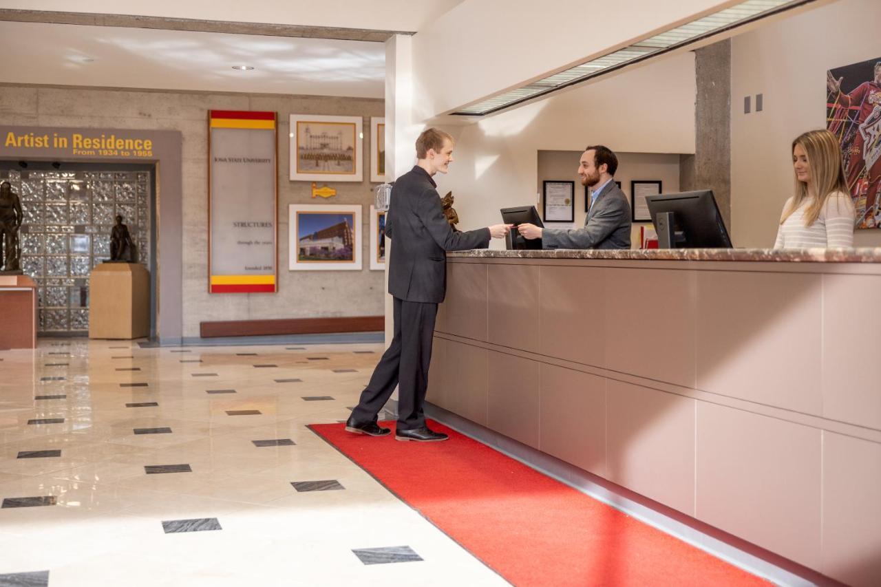 Gateway Hotel And Conference Center Ames Dış mekan fotoğraf